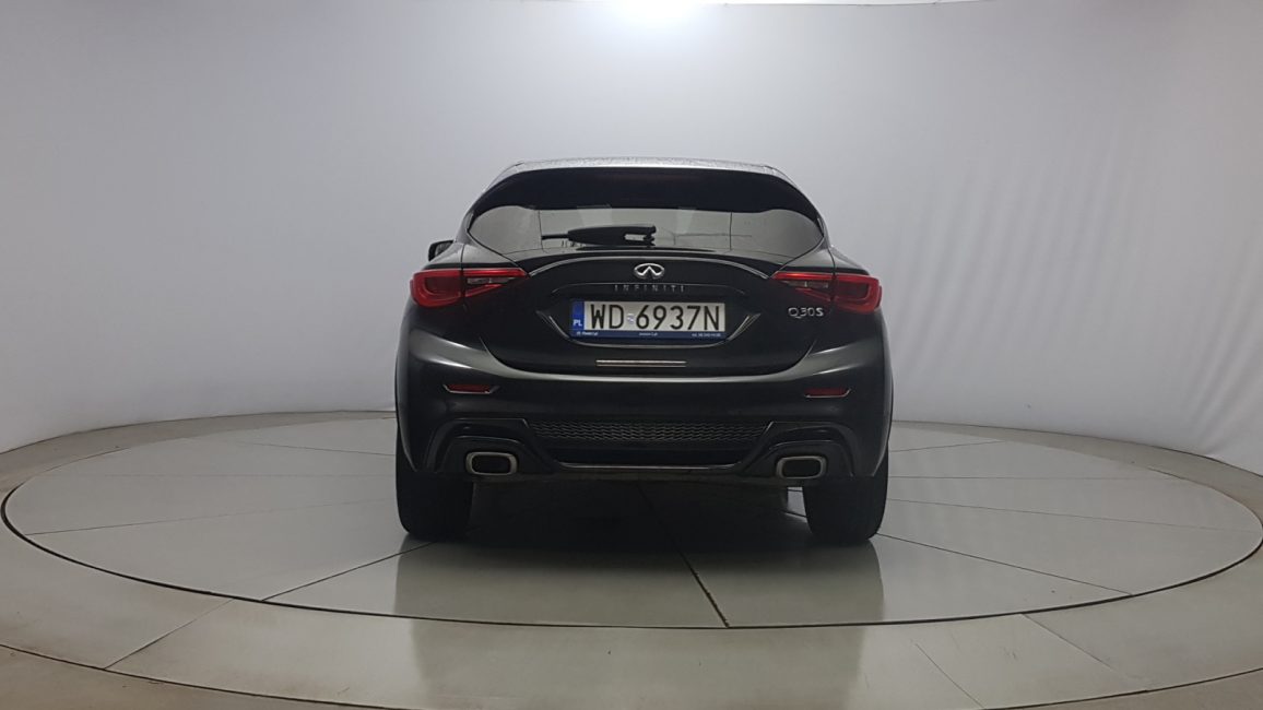 Infiniti Q30 2.0t Sport 7DCT WD6937N w abonamencie