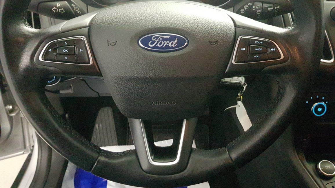 Ford Focus 1.5 TDCi Trend WD3380L w leasingu dla firm