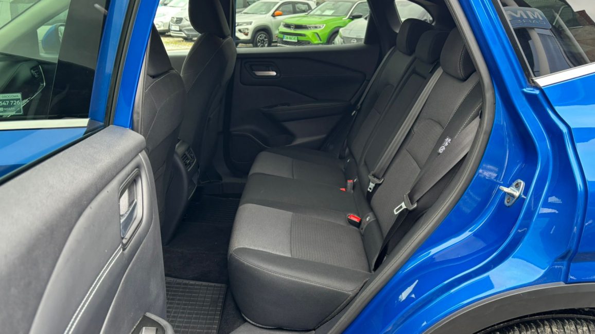 Nissan Qashqai 1.3 DIG-T mHEV N-Connecta SK912YN w abonamencie