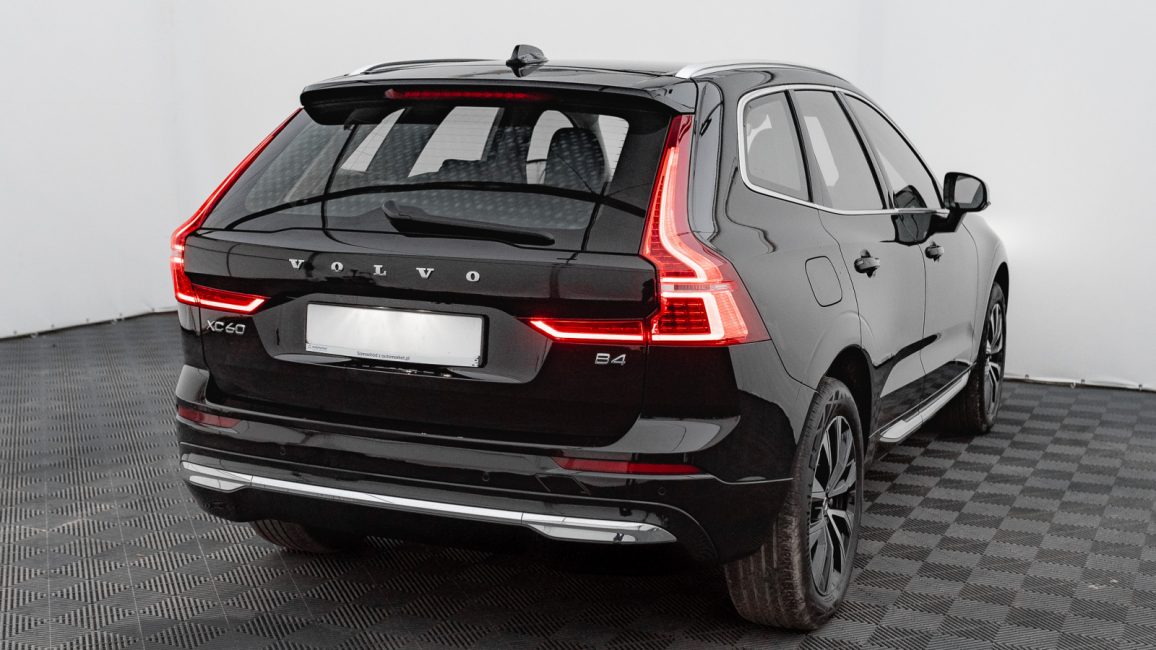 Volvo XC60 B4 B Plus Bright aut WD0286R w abonamencie dla firm