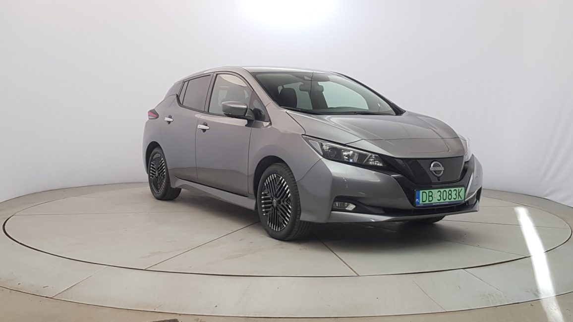 Nissan Leaf 40kWh N-Connecta DB3083K w abonamencie