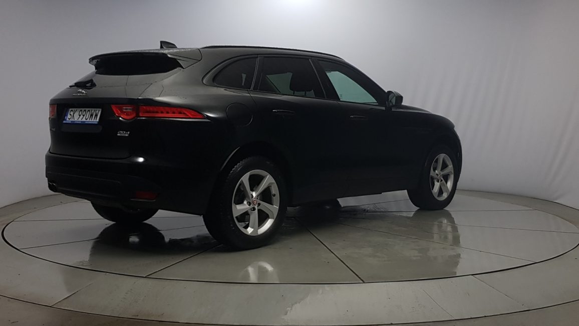 Jaguar F-Pace 2.0 i4D AWD Pure aut SK990WW w zakupie za gotówkę