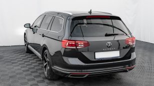 Volkswagen Passat 2.0 TSI Elegance DSG WD6433S w abonamencie