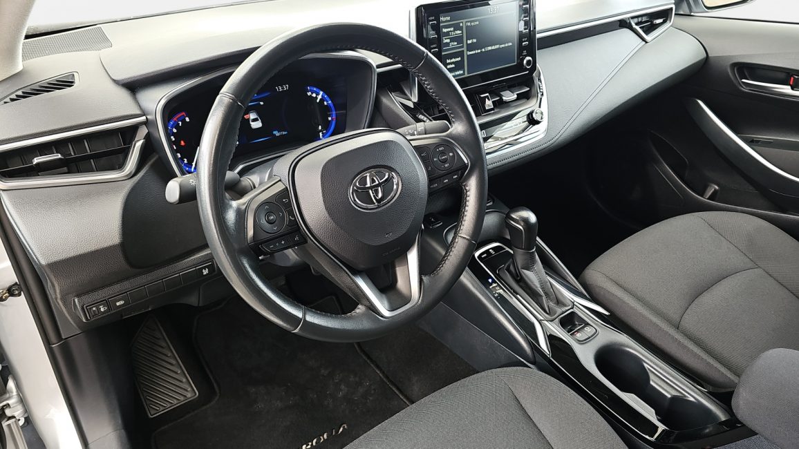 Toyota Corolla 1.5 Comfort MS KK9414C w abonamencie dla firm