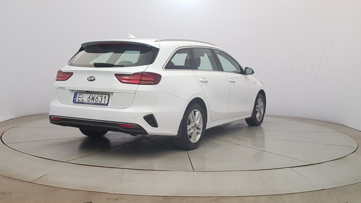 Kia Ceed 1.6 CRDi SCR M EL6W631 w zakupie za gotówkę