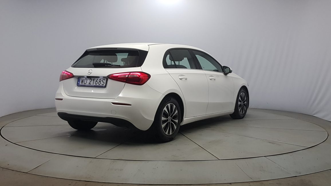 Mercedes-benz A 180 Style WD2168S w abonamencie dla firm