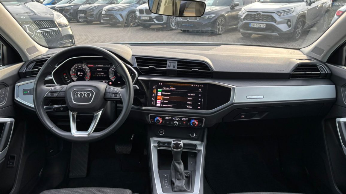 Audi Q3 35 TFSI mHEV S tronic DW8UR91 w abonamencie