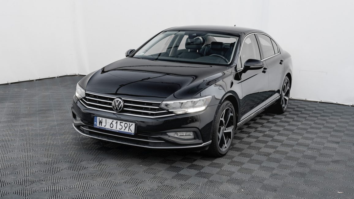 Volkswagen Passat 2.0 TSI Elegance DSG WJ6159K w abonamencie