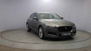 Jaguar XF 2.0 T AWD Prestige WU7608J w leasingu dla firm