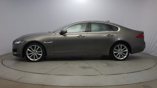 Jaguar XF 2.0 T AWD Prestige WU7608J w leasingu dla firm