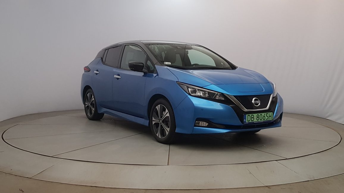 Nissan Leaf 40kWh Tekna DB8065H w leasingu dla firm