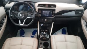 Nissan Leaf 40kWh Tekna DB8065H w abonamencie