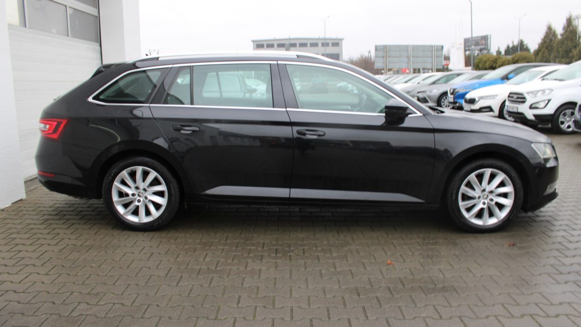 Skoda Superb 1.5 TSI ACT Ambition DSG SK294WX w leasingu dla firm