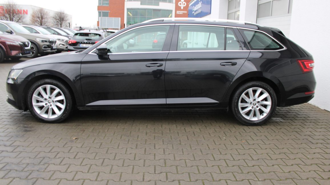 Skoda Superb 1.5 TSI ACT Ambition DSG SK294WX w leasingu dla firm