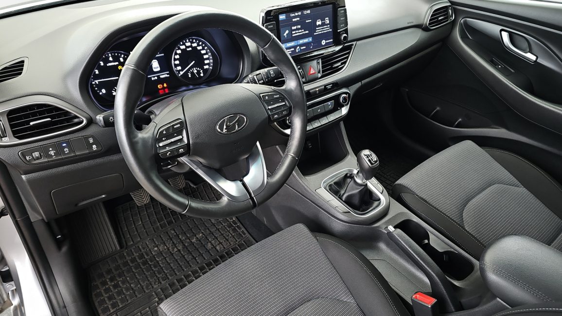 Hyundai i30 1.0 T-GDI Modern WJ0978L w abonamencie dla firm