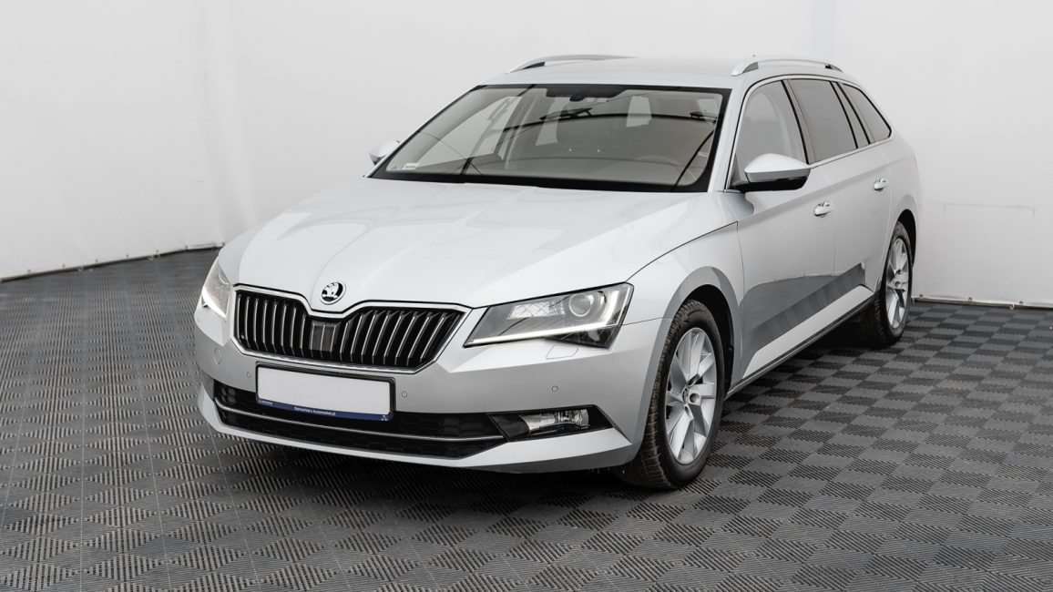 Skoda Superb 1.5 TSI ACT Ambition DSG WU5307H w leasingu dla firm