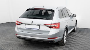 Skoda Superb 1.5 TSI ACT Ambition DSG WU5307H w leasingu dla firm