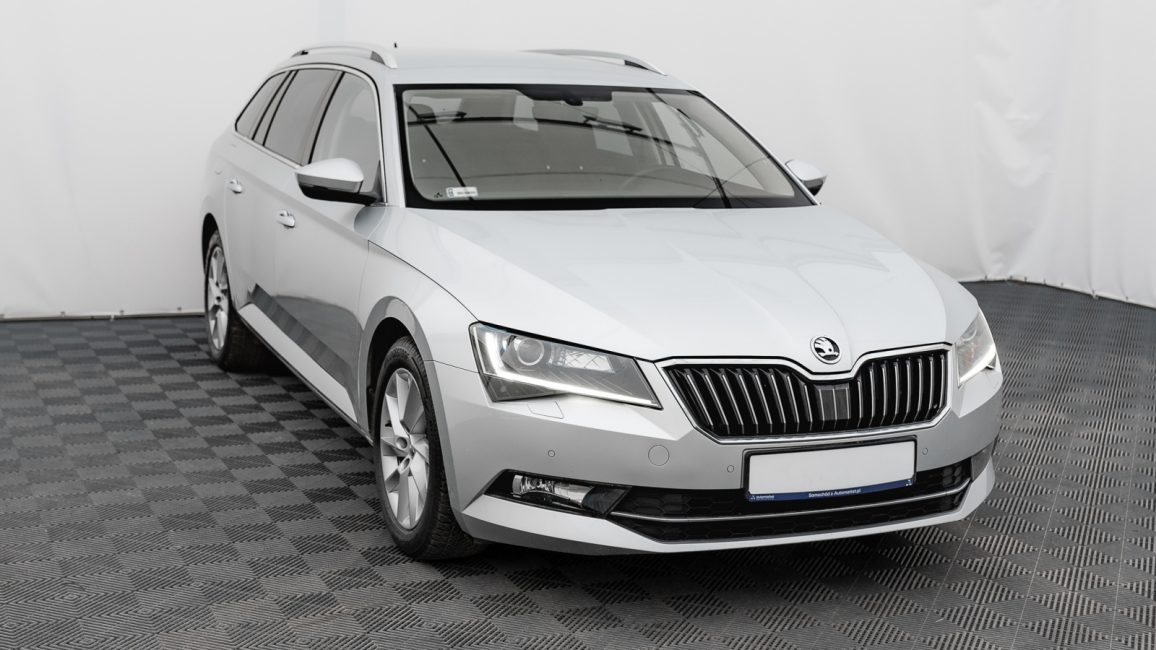 Skoda Superb 1.5 TSI ACT Ambition DSG WU5307H w leasingu dla firm