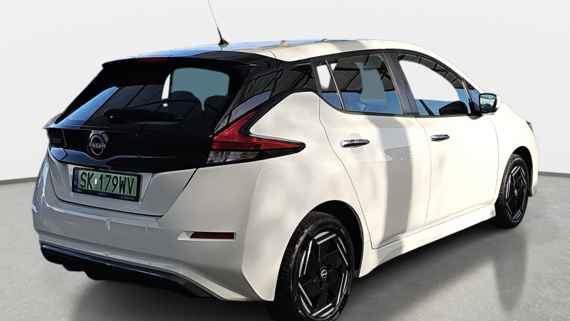 Nissan Leaf 40kWh Acenta SK179WV w zakupie za gotówkę