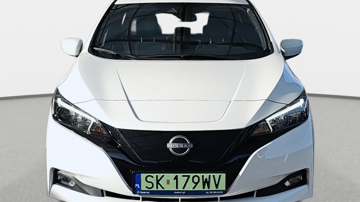 Nissan Leaf 40kWh Acenta SK179WV w abonamencie