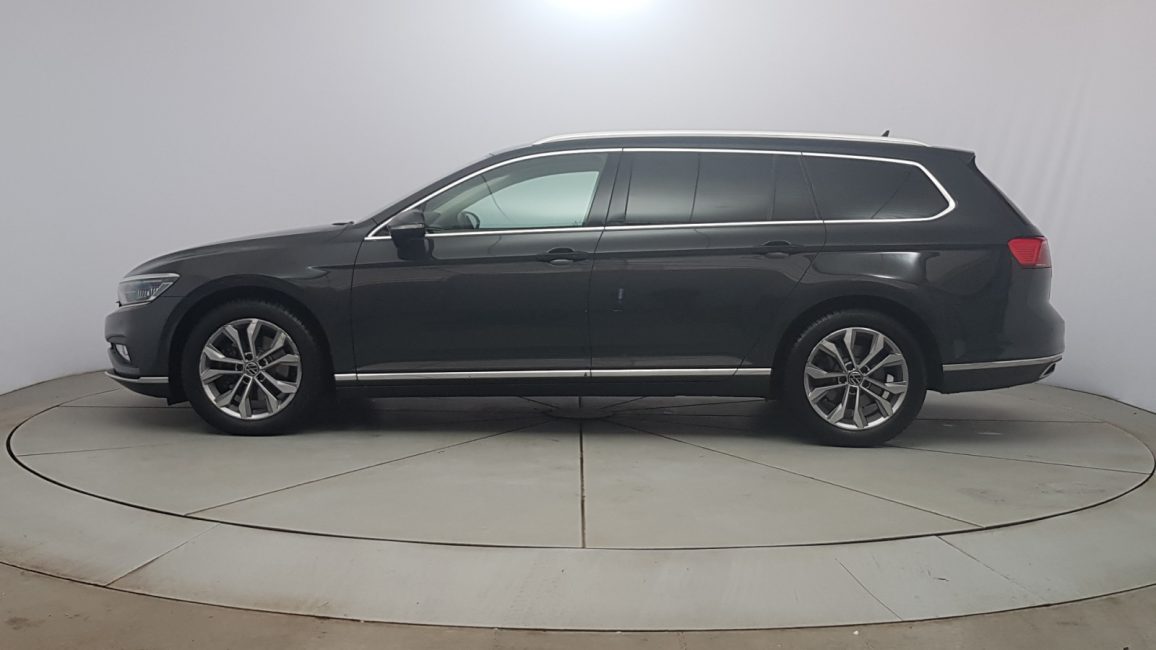 Volkswagen Passat 2.0 TDI EVO Elegance DSG WD2123S w leasingu dla firm