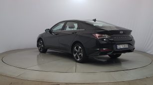 Hyundai Elantra 1.6 Executive GD1G860 w abonamencie dla firm