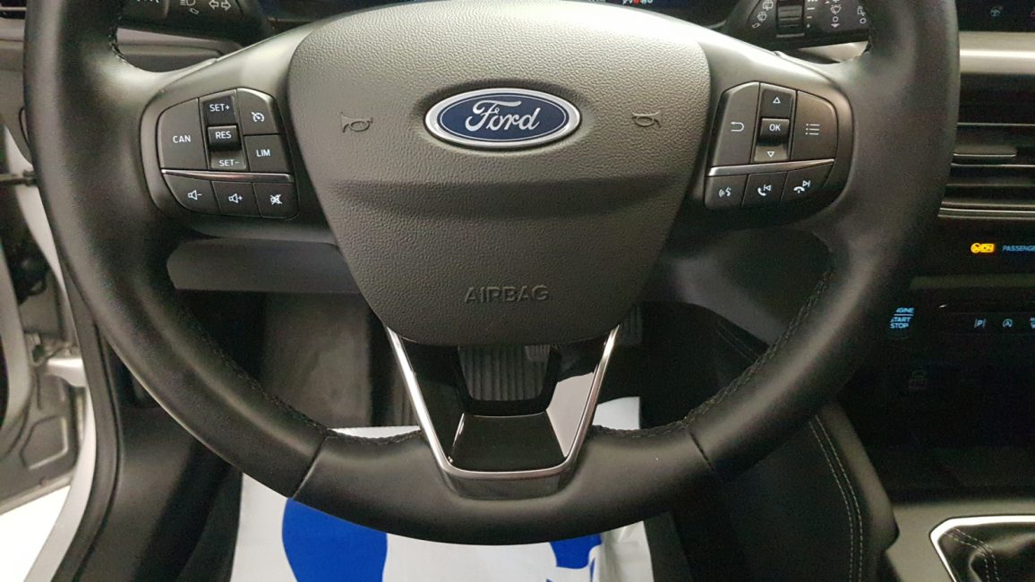 Ford Focus 1.0 EcoBoost Titanium X GD8K298 w abonamencie