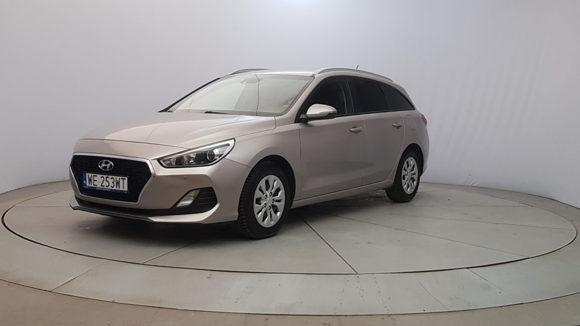 Hyundai i30 1.4 Classic + WE253WT w leasingu dla firm