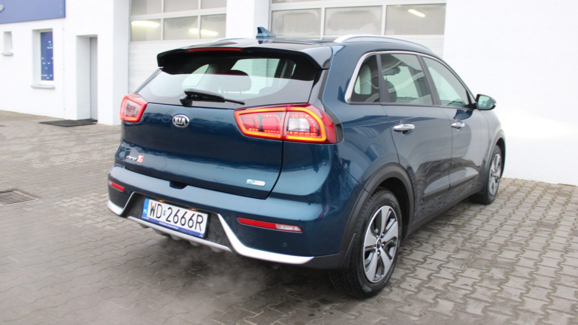 Kia Niro 1.6 GDI Hybrid L WD2666R w leasingu dla firm