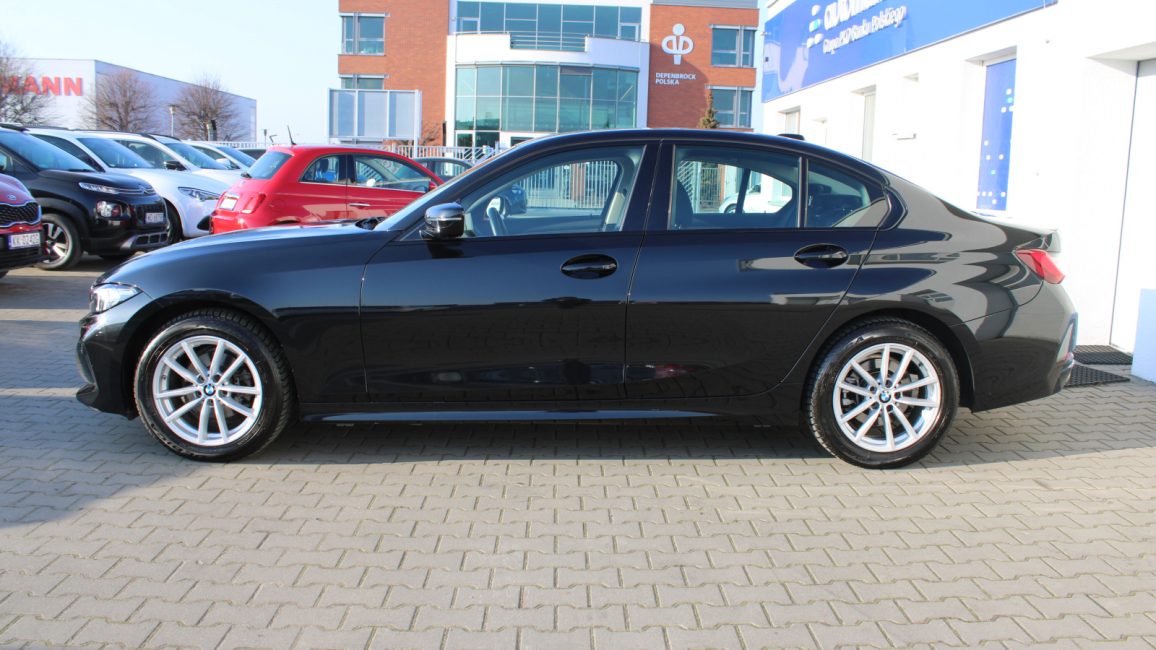 BMW 318i aut WD3544R w abonamencie