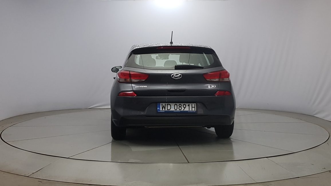 Hyundai i30 1.4 Classic + WD0891H w zakupie za gotówkę