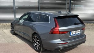 Volvo V60 T4 Momentum aut WD3708N w leasingu dla firm