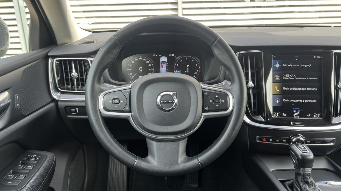 Volvo V60 T4 Momentum aut WD3708N w leasingu dla firm