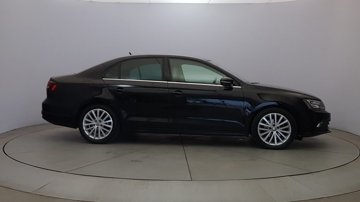 Volkswagen Jetta 2.0 TDI DPF BMT Highline DSG GD639LS w zakupie za gotówkę