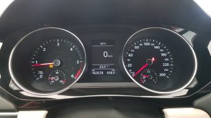 Volkswagen Jetta 2.0 TDI DPF BMT Highline DSG GD639LS w zakupie za gotówkę