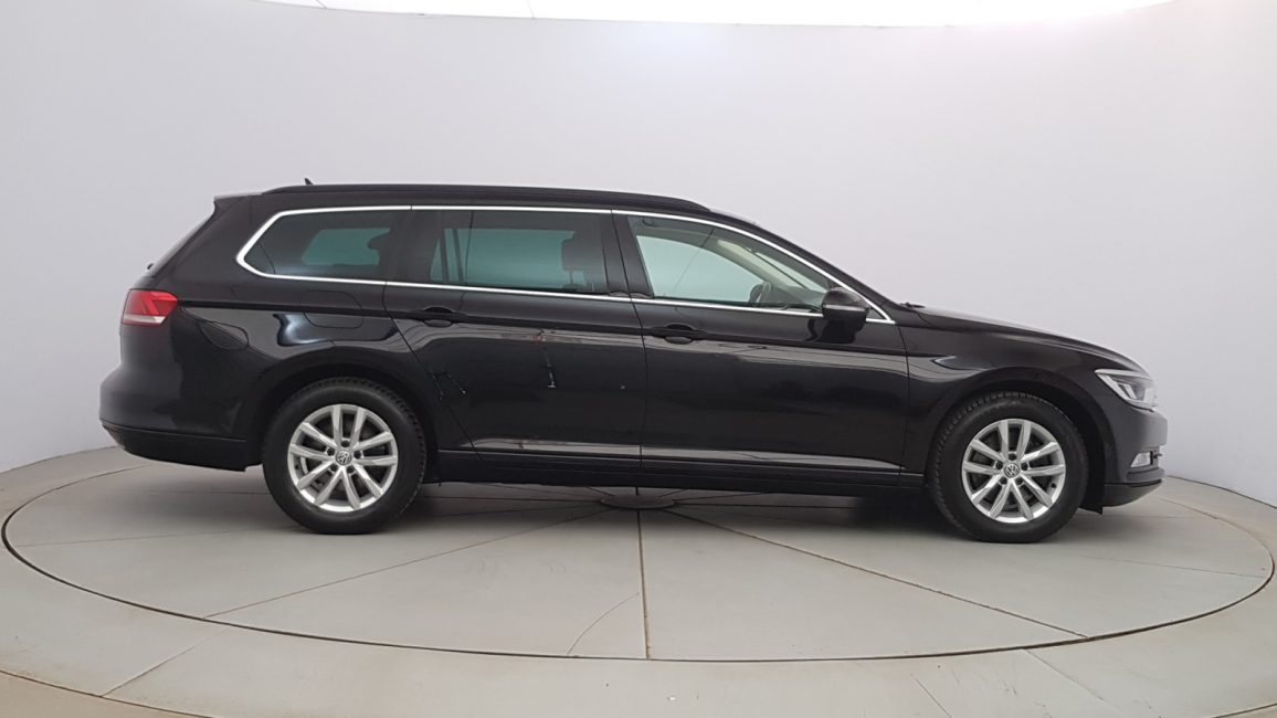 Volkswagen Passat 2.0 TDI SCR Comfortline WD1190M w leasingu dla firm