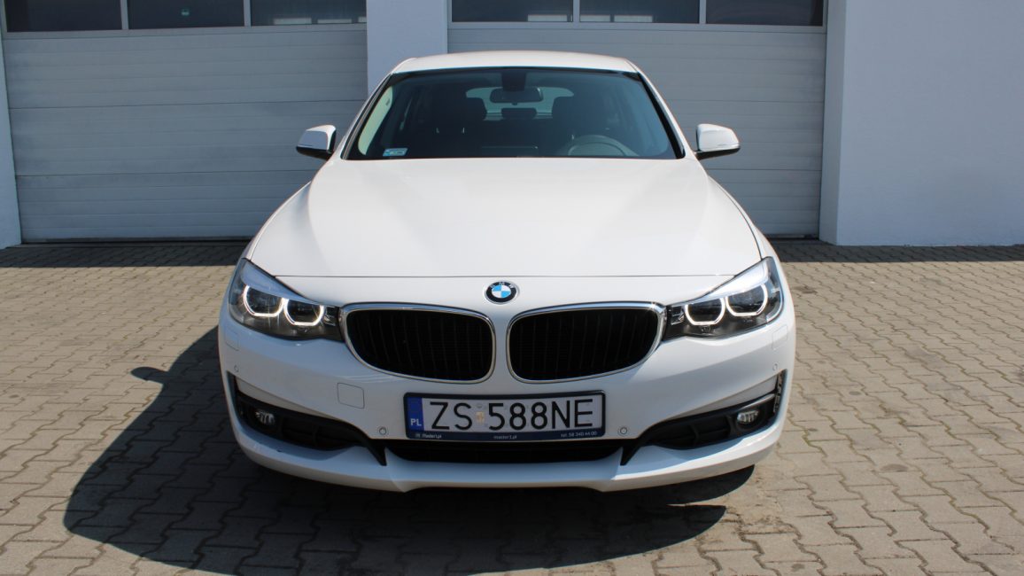 BMW 320d xDrive Advantage aut ZS588NE w zakupie za gotówkę