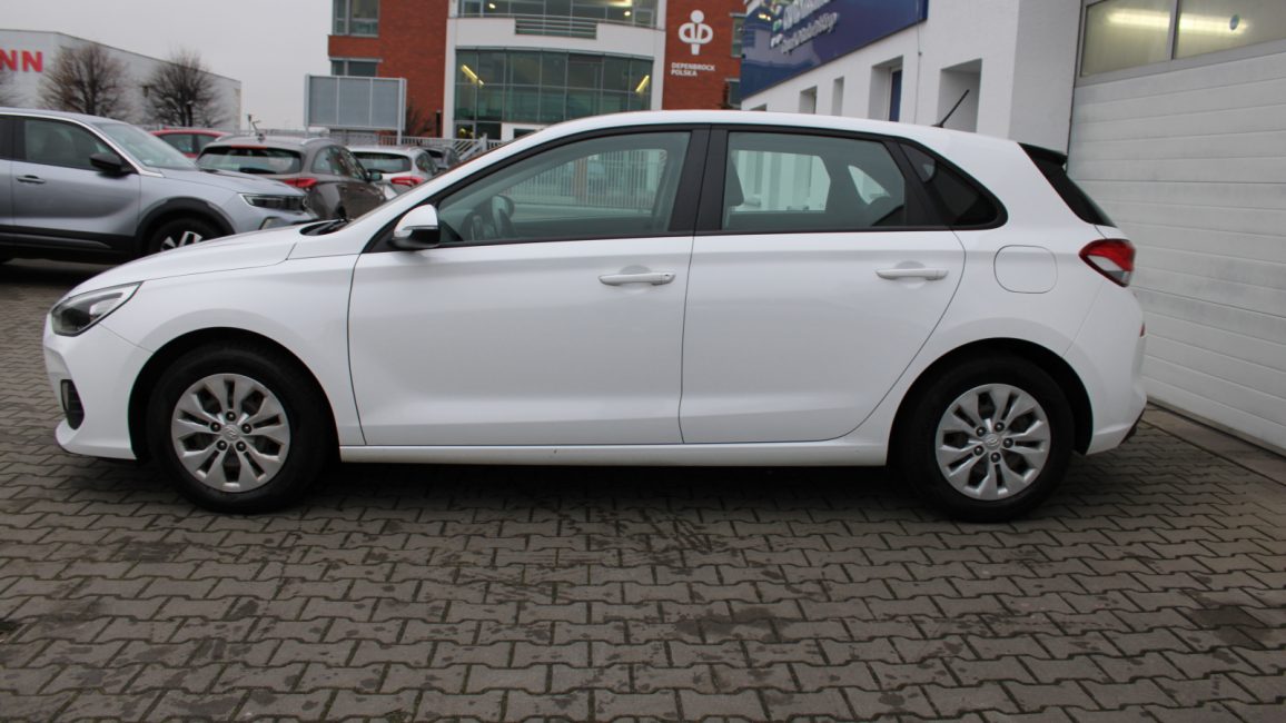 Hyundai i30 1.4 Classic + PO6MR95 w zakupie za gotówkę