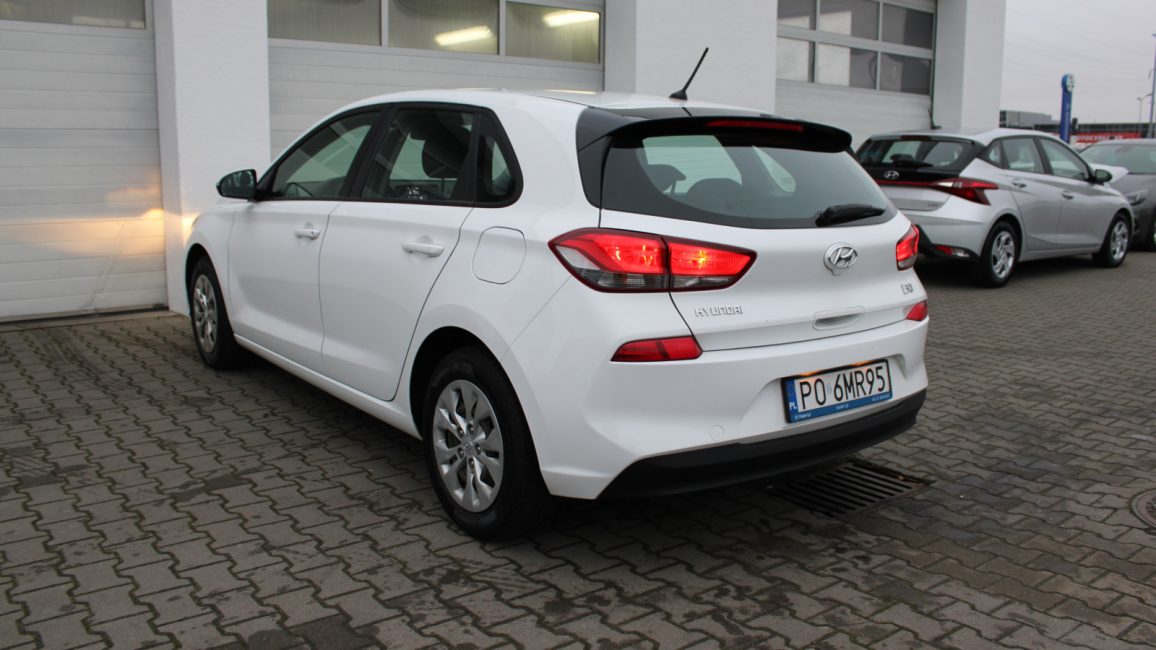 Hyundai i30 1.4 Classic + PO6MR95 w leasingu dla firm