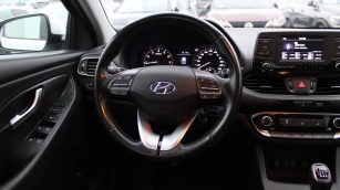 Hyundai i30 1.4 Classic + PO6MR95 w zakupie za gotówkę