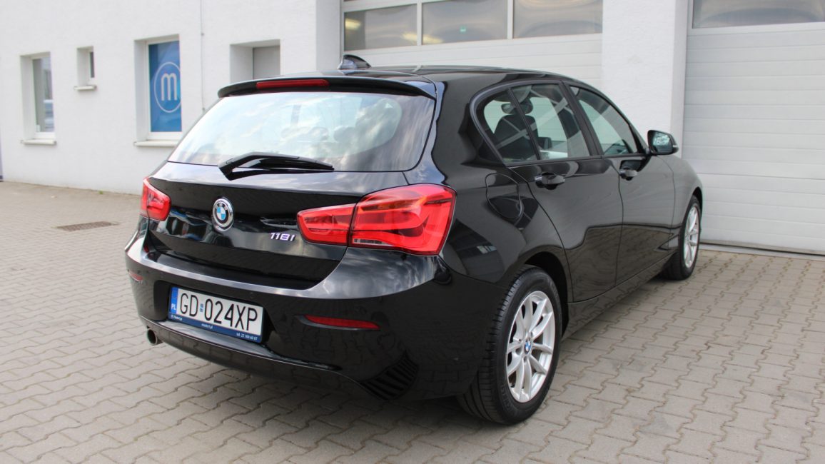 BMW 118i GPF aut GD024XP w leasingu dla firm