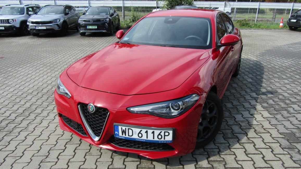 Alfa Romeo Giulia 2.0 Turbo aut WD6116P w zakupie za gotówkę