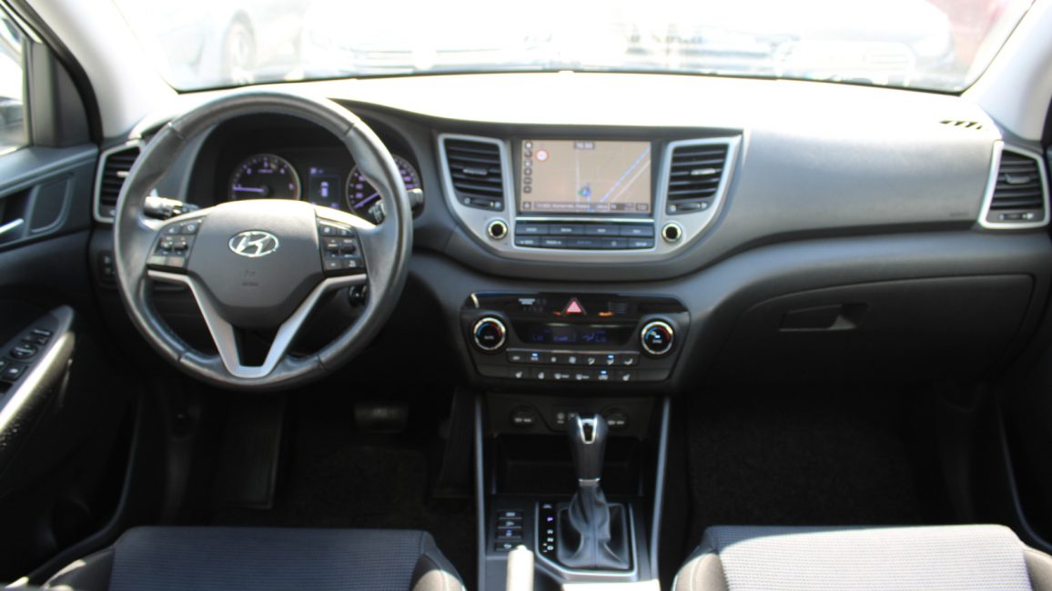 Hyundai Tucson 1.7 CRDI BlueDrive Comfort 2WD DCT PO2HM44 w zakupie za gotówkę