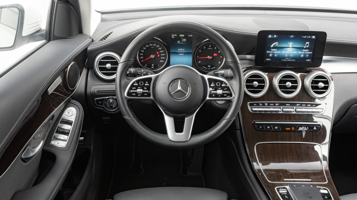 Mercedes-benz GLC 300 4-Matic GD868WC w abonamencie